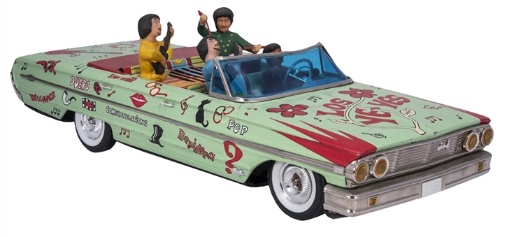 Beatles "Los Ye-Yes" Battery-Operated Large Tin Toy Ford Galaxie Car in Original Box